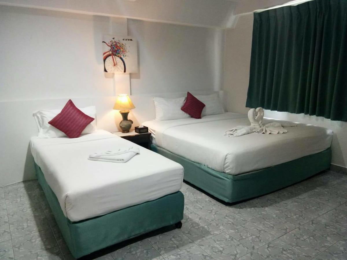 Hotel Simple Boutique Seabreeze à Patong Extérieur photo