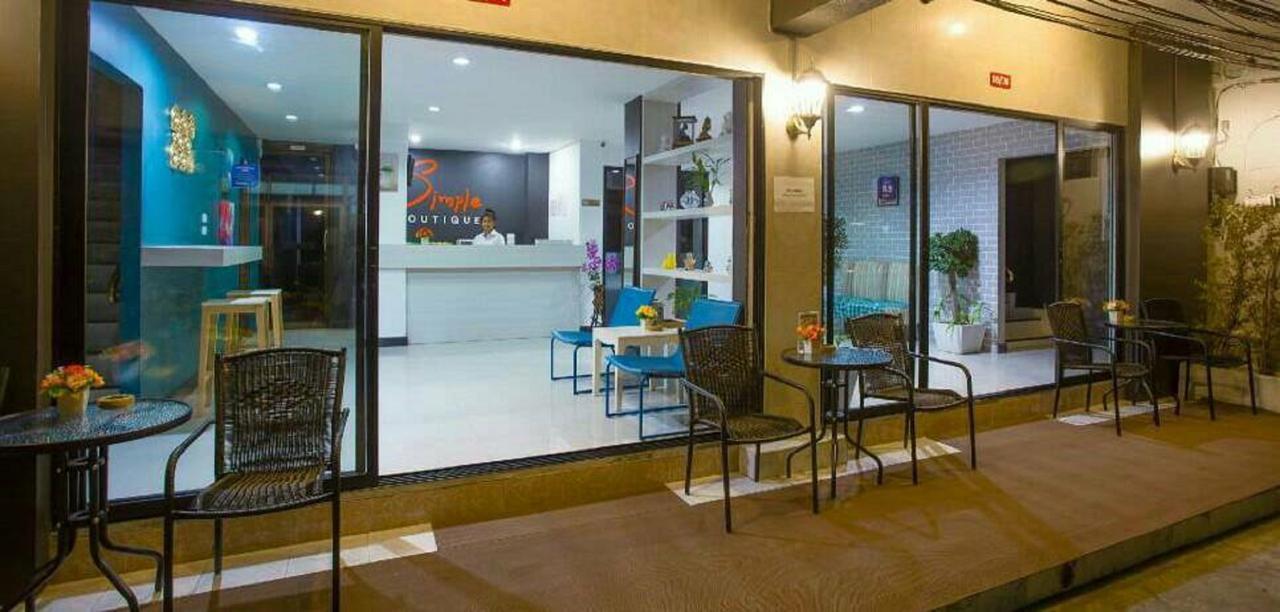 Hotel Simple Boutique Seabreeze à Patong Extérieur photo
