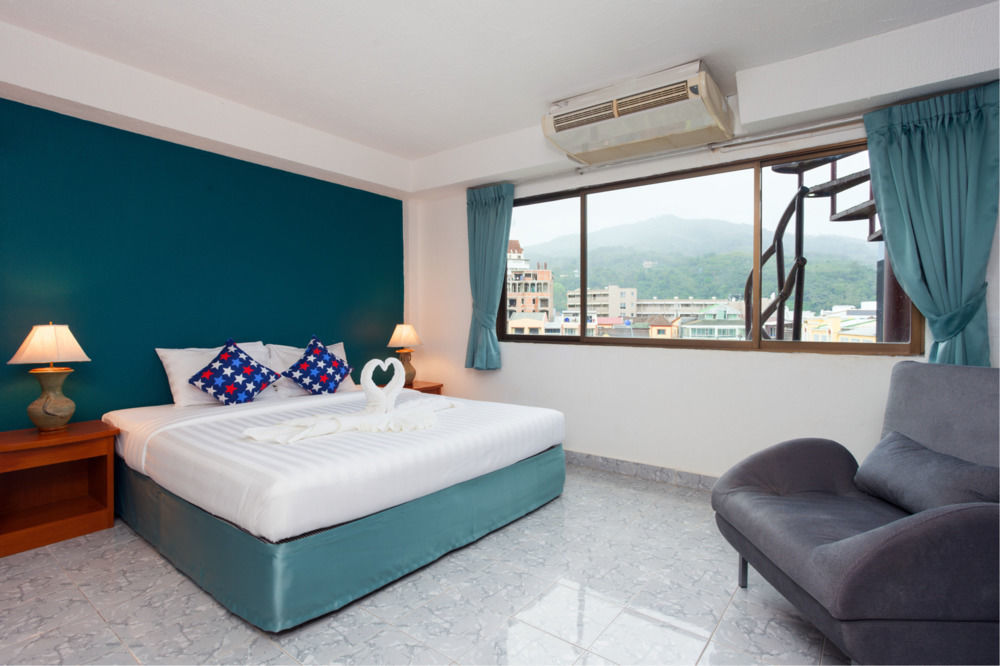 Hotel Simple Boutique Seabreeze à Patong Extérieur photo