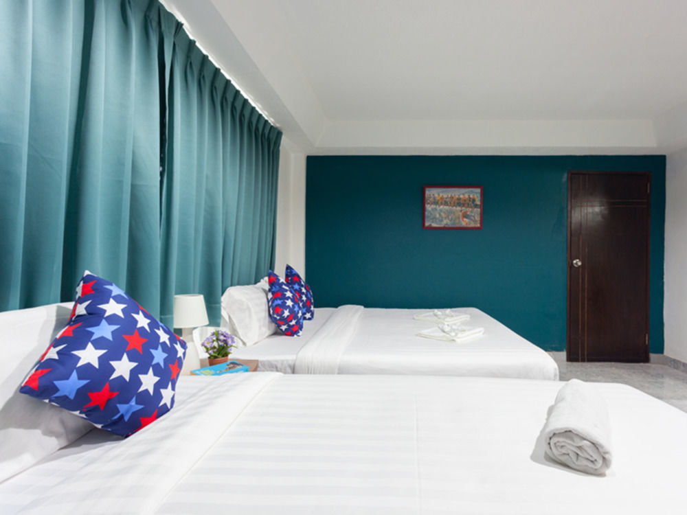 Hotel Simple Boutique Seabreeze à Patong Extérieur photo