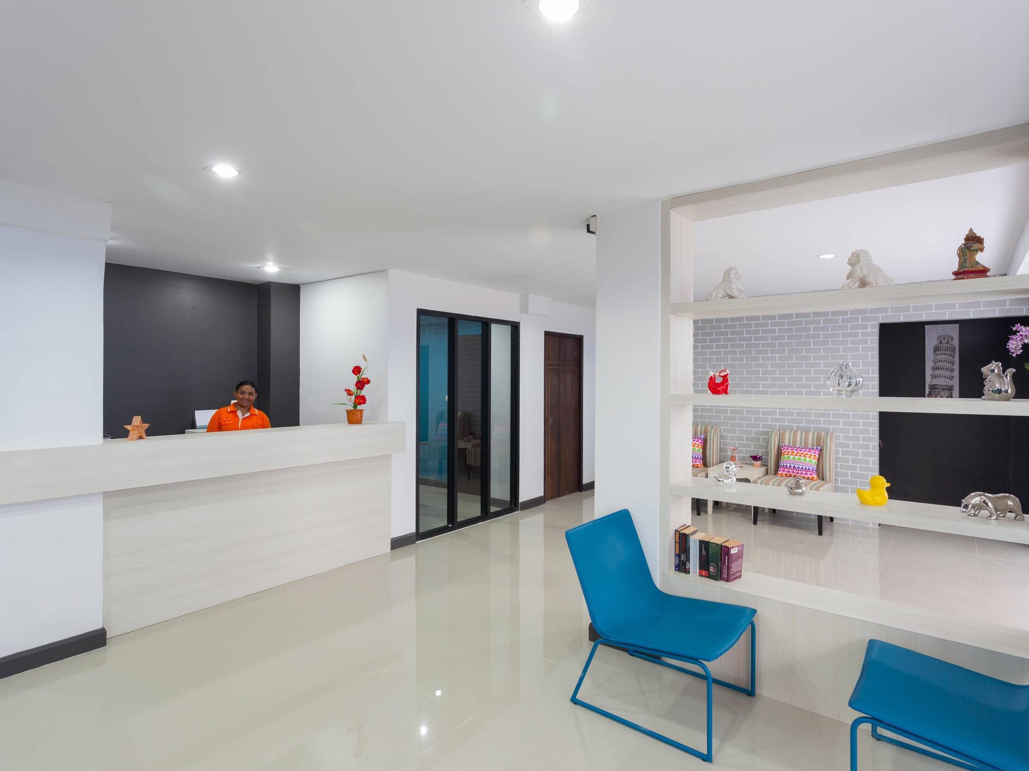 Hotel Simple Boutique Seabreeze à Patong Extérieur photo